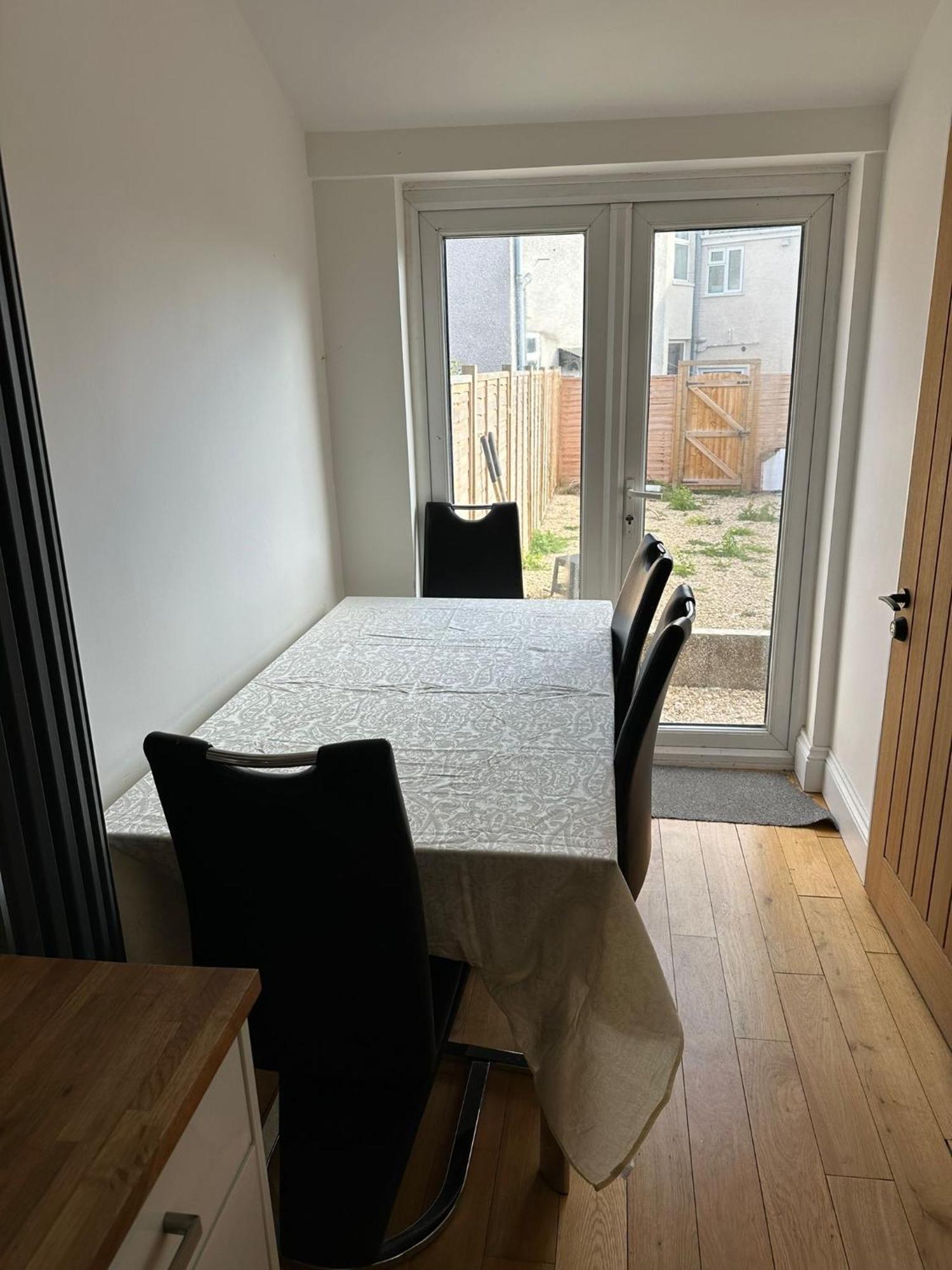 Large Room 2 Bristol Exterior foto